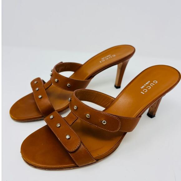 GUCCI Brown Studded Strappy Sandal Kitten Heel 7.5/37.5 - Picture 1 of 8